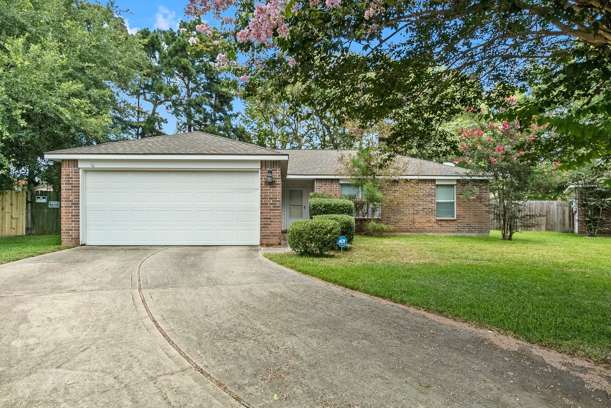 16305 Many Trees Lane Property Photo 2