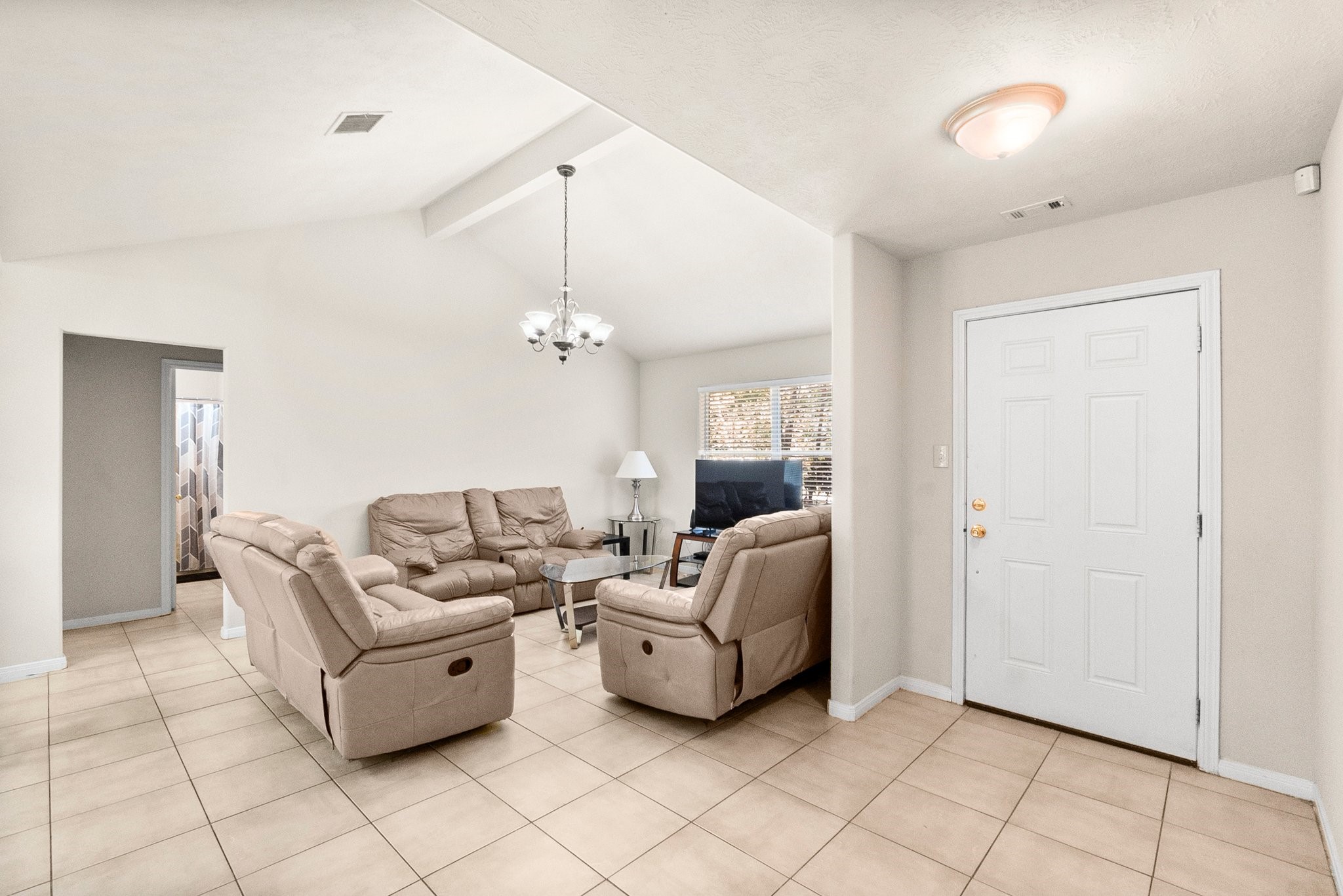 16305 Many Trees Lane Property Photo 8
