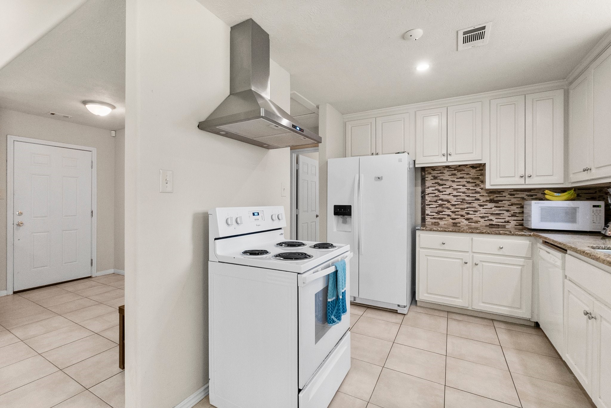 16305 Many Trees Lane Property Photo 17