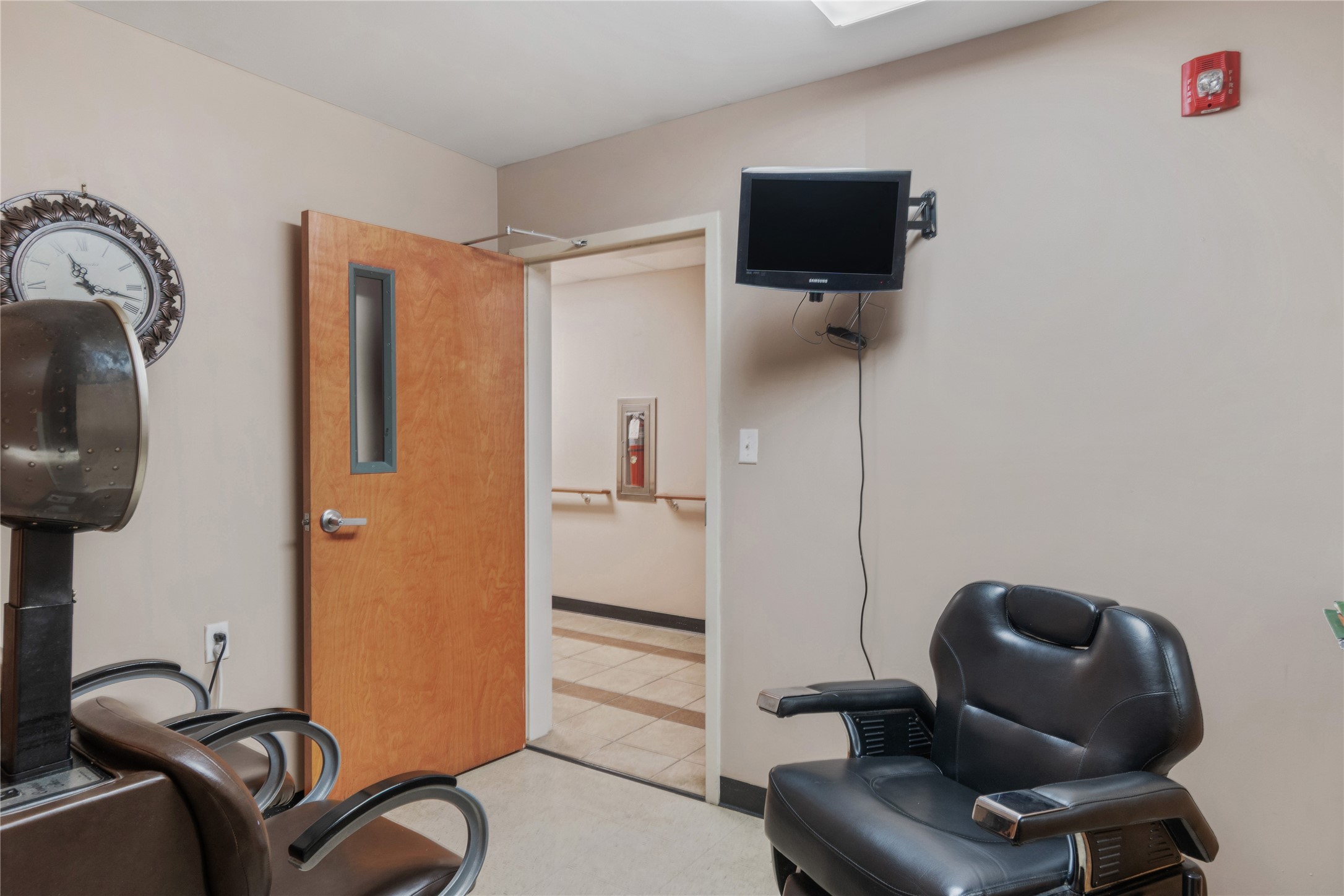 2131 Wilson Road Property Photo 5