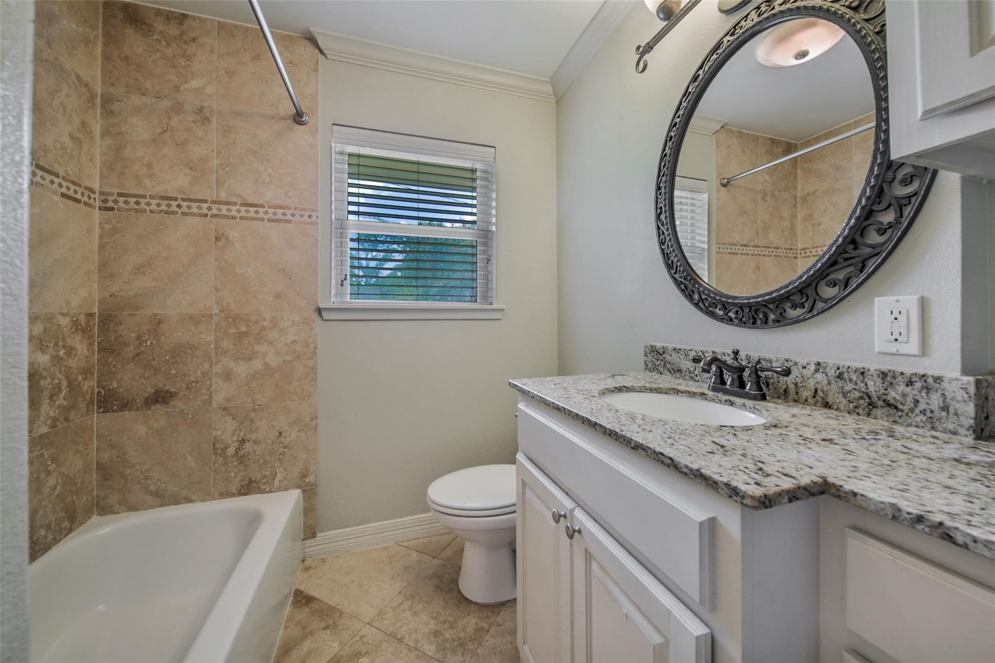1423 Thornton Road Property Photo 3