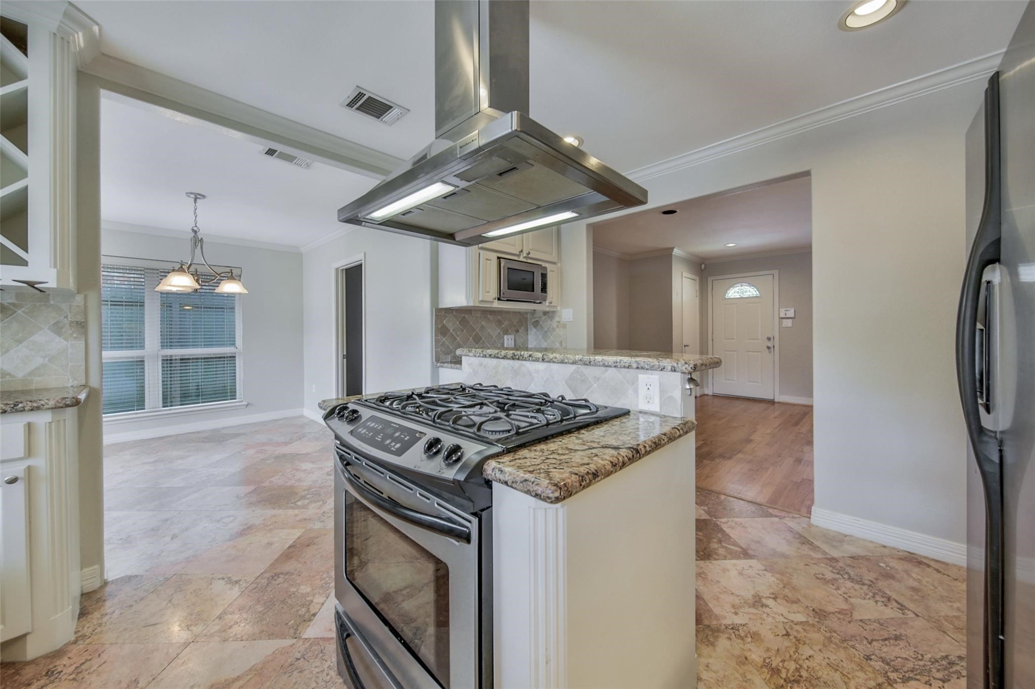 1423 Thornton Road Property Photo 6