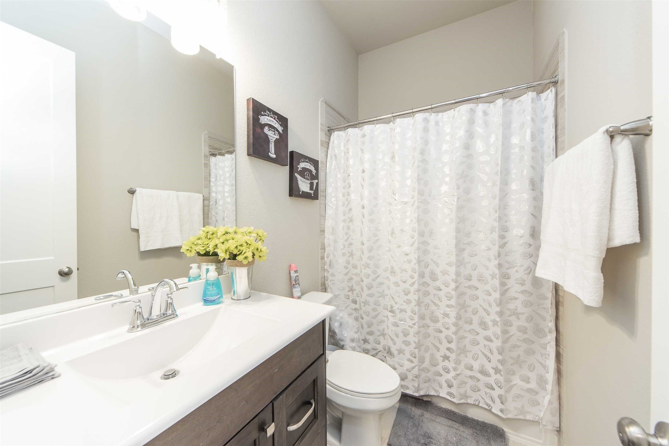8719 Fox Trail Drive Property Photo 22