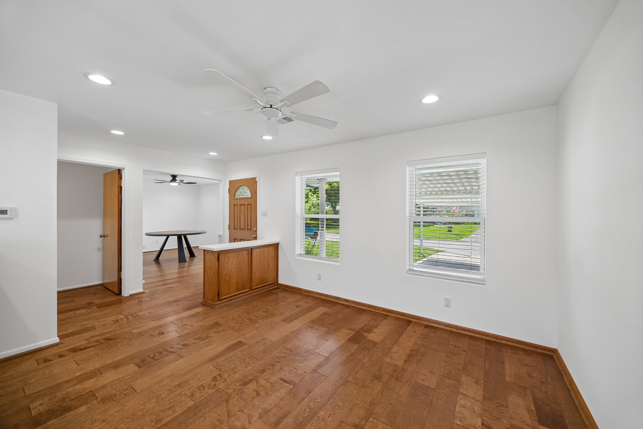 7050 Cole Creek Drive Property Photo 2