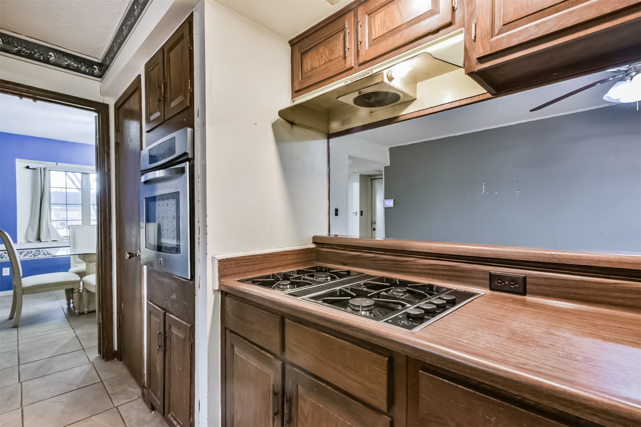 11606 Carvel Lane Property Photo 14