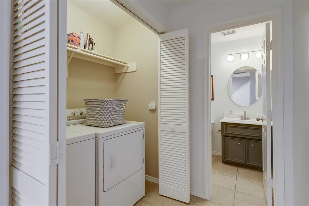 1237 W 17th Street Property Photo 22