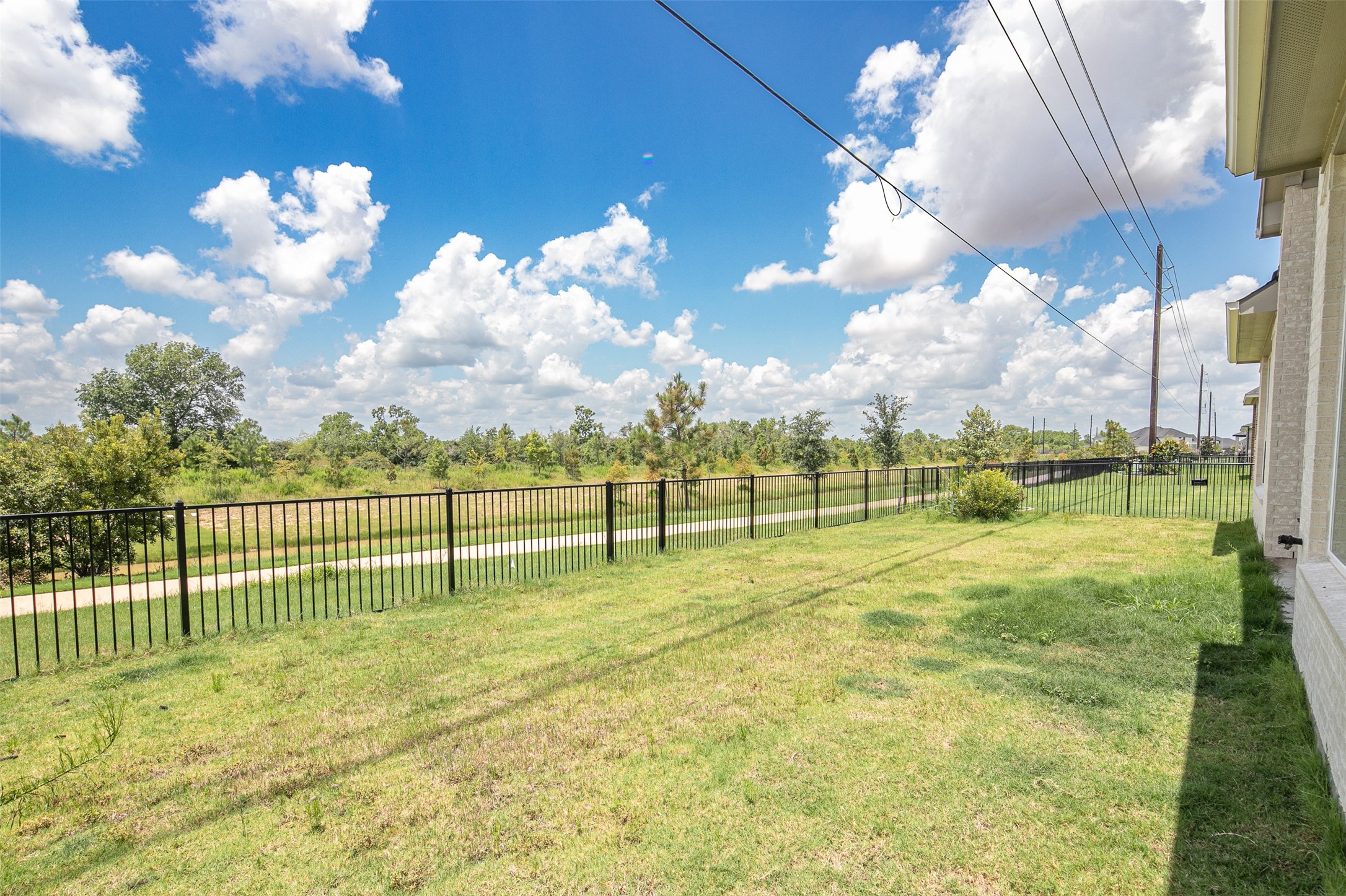 5914 Emerald Ranch Lane Property Photo 27