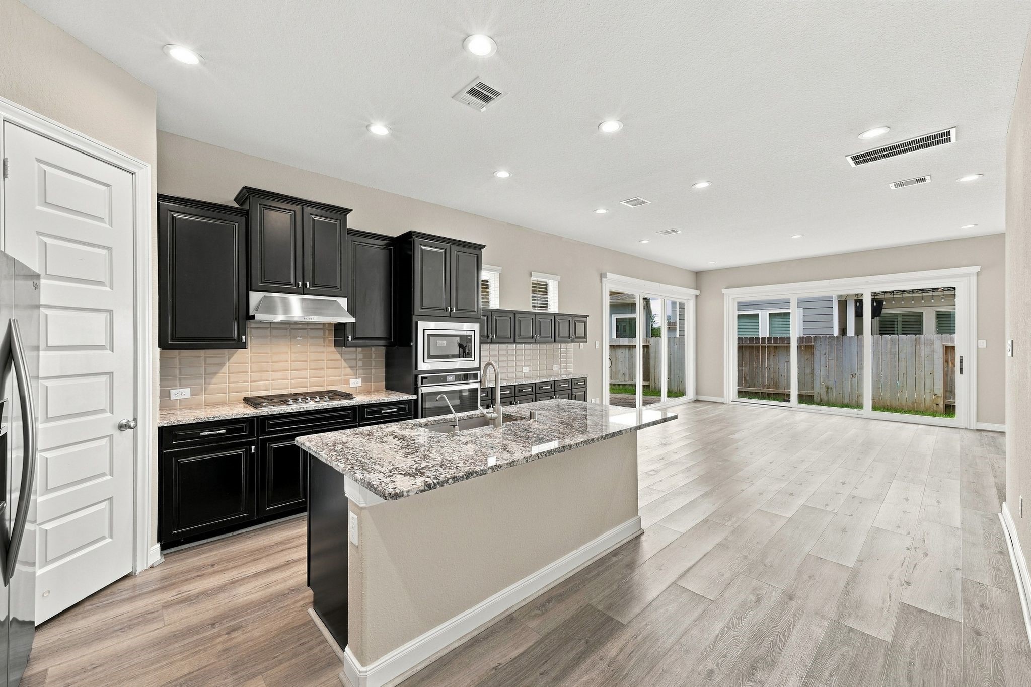 3208 Craftsman Place Property Photo 4