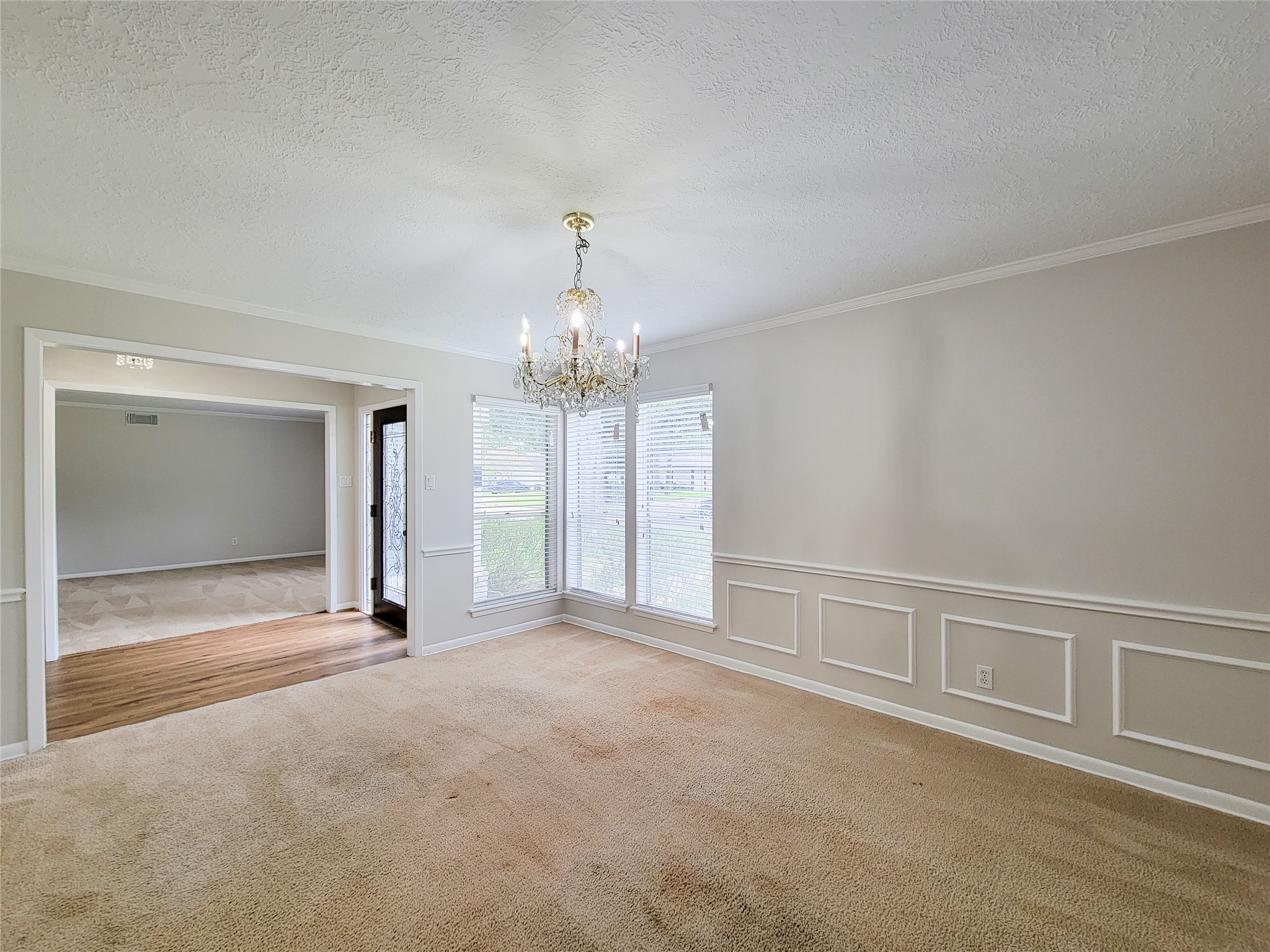 18583 Martinique Drive Property Photo 7