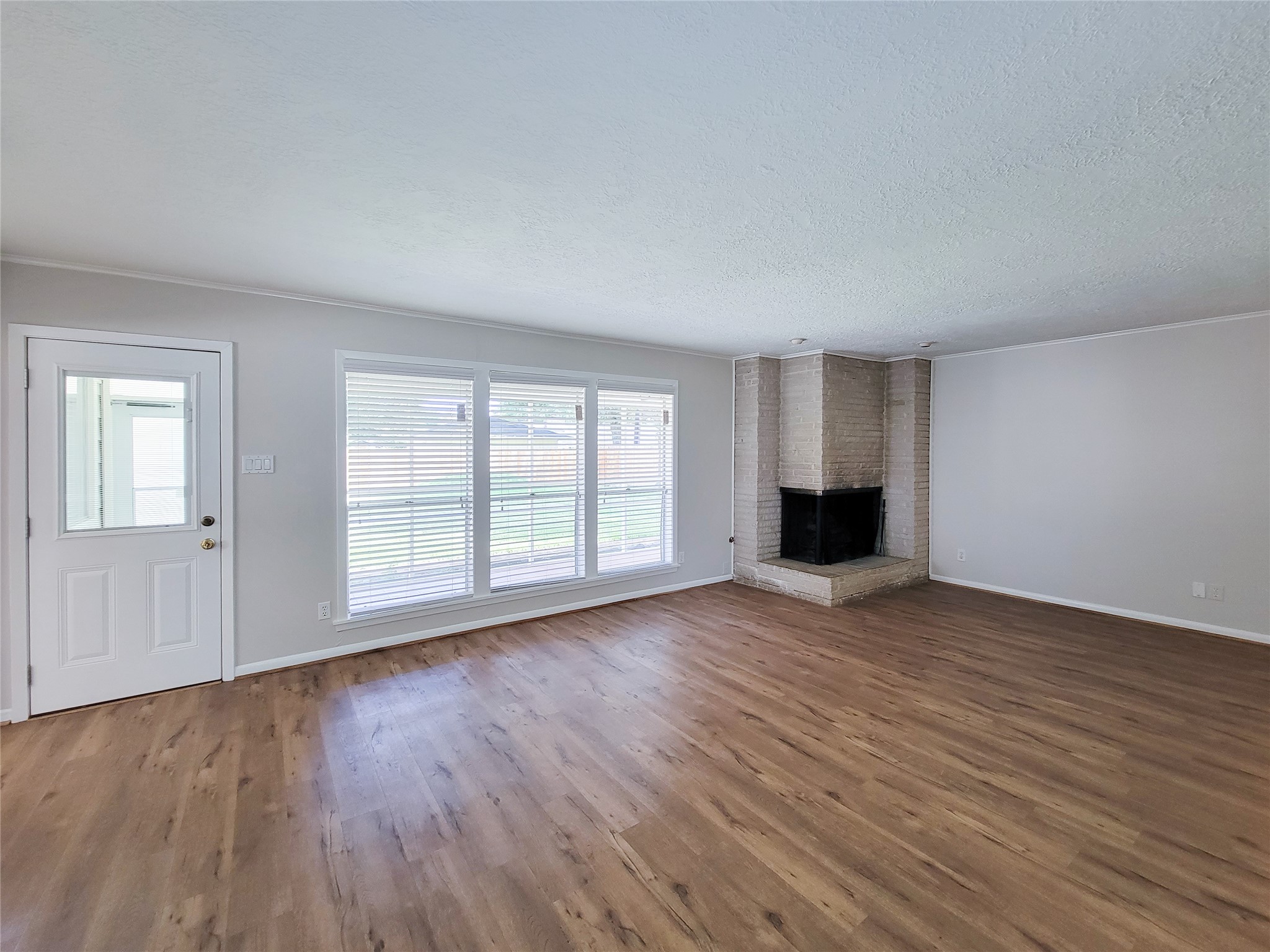 18583 Martinique Drive Property Photo 21