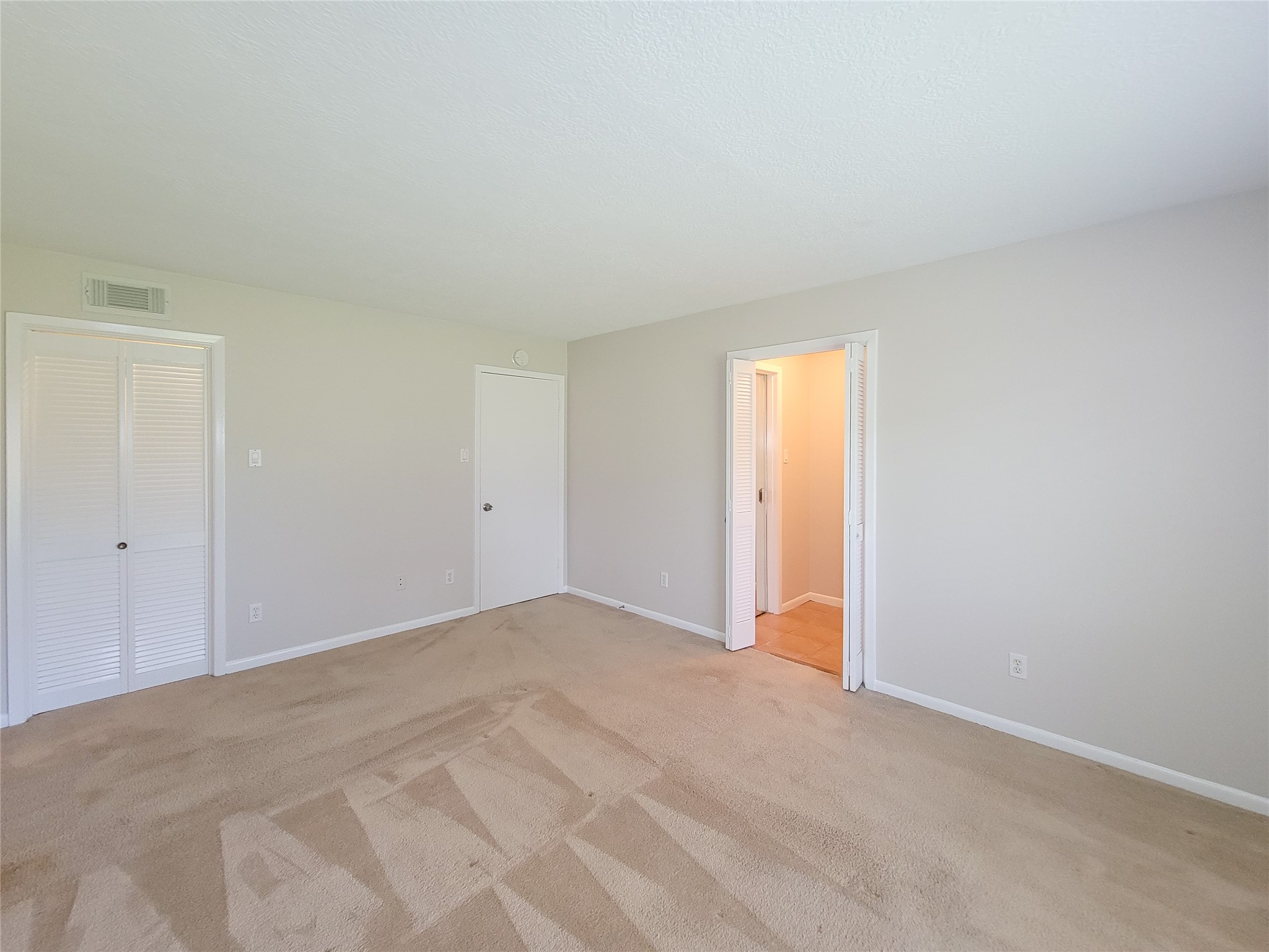 18583 Martinique Drive Property Photo 23