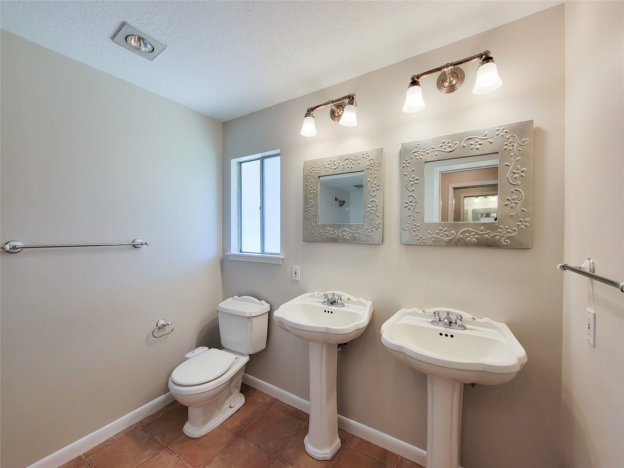 18583 Martinique Drive Property Photo 24