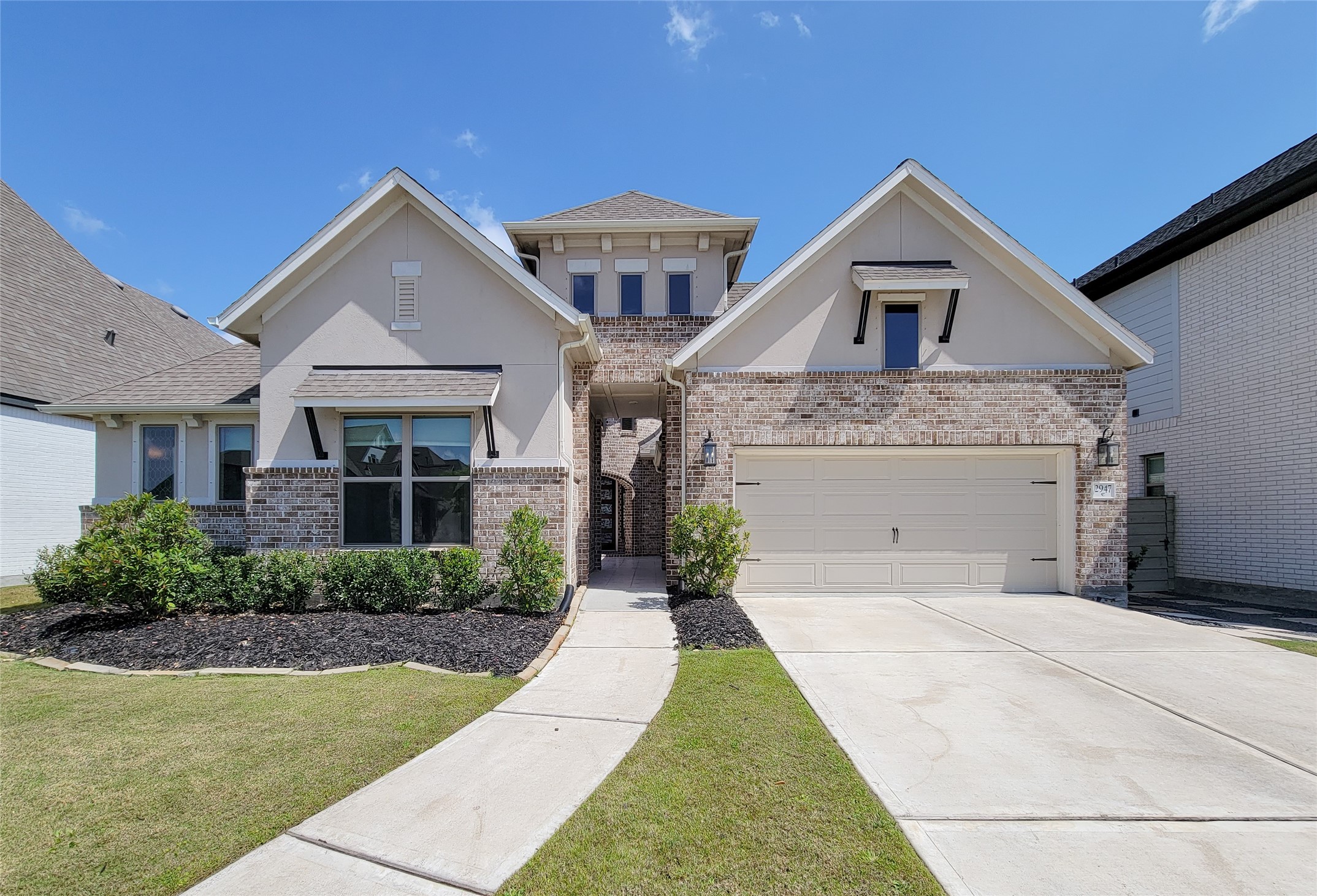 2947 Harbor Spring Way Property Photo