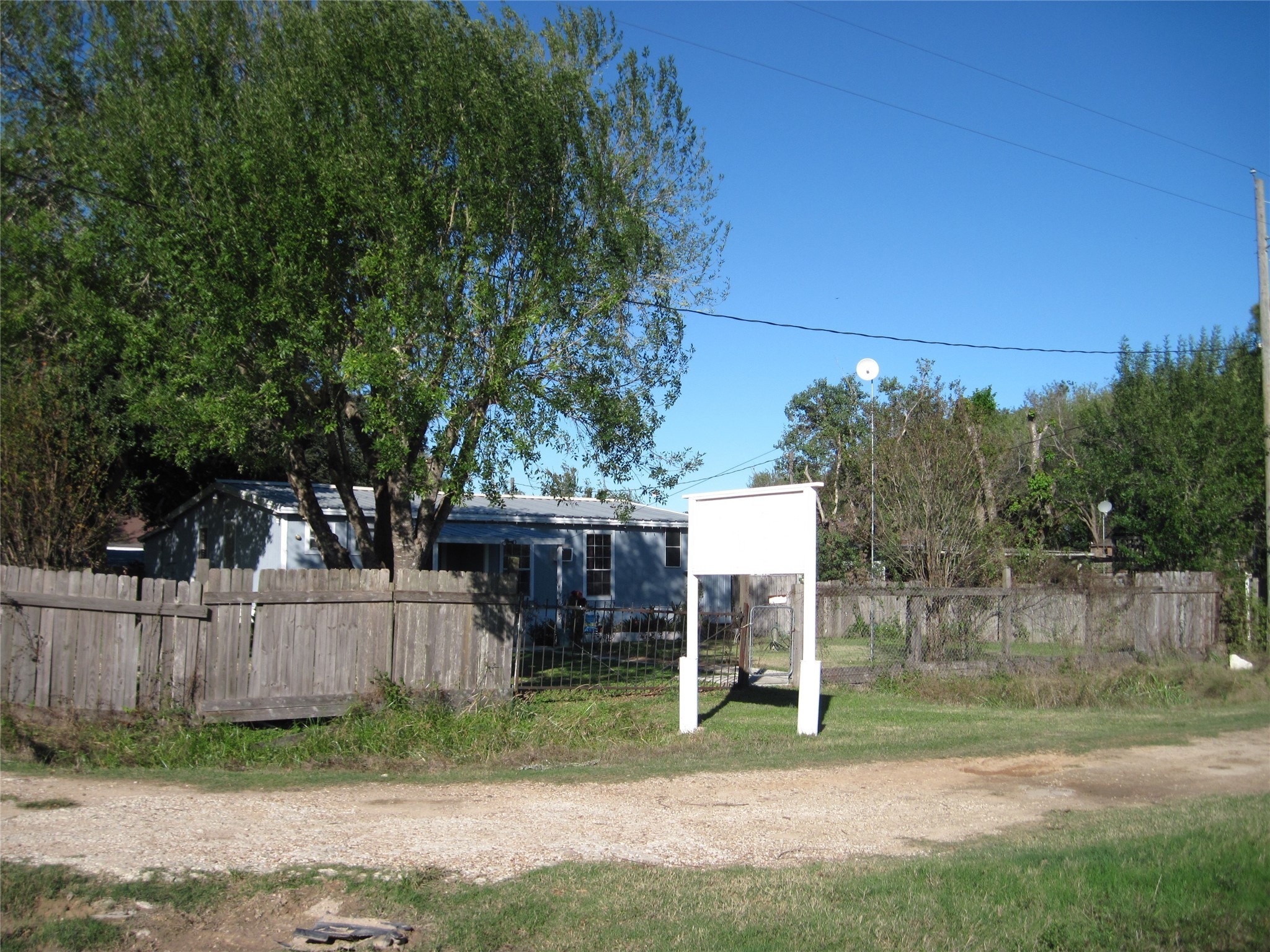 5941 Noel Lane Property Photo 2