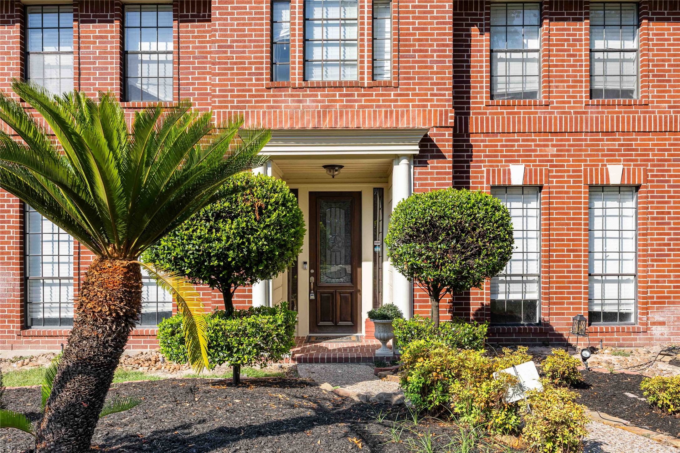 5211 Gladehill Drive Property Photo 4