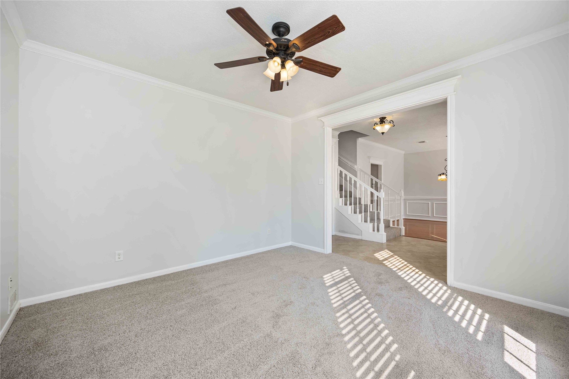 5211 Gladehill Drive Property Photo 8