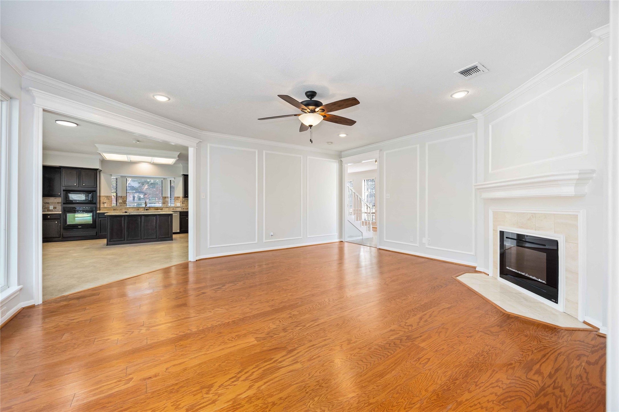 5211 Gladehill Drive Property Photo 13