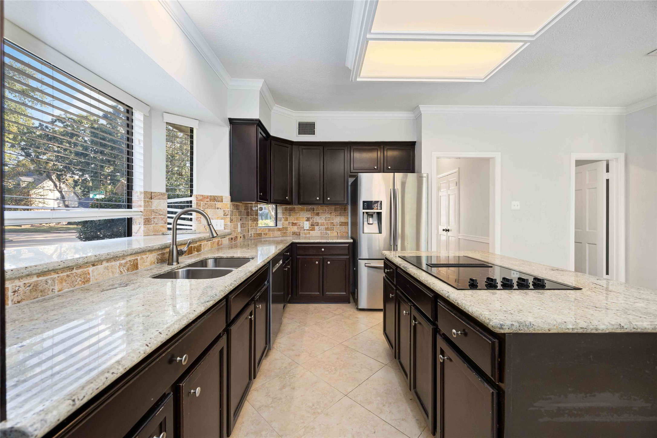 5211 Gladehill Drive Property Photo 17