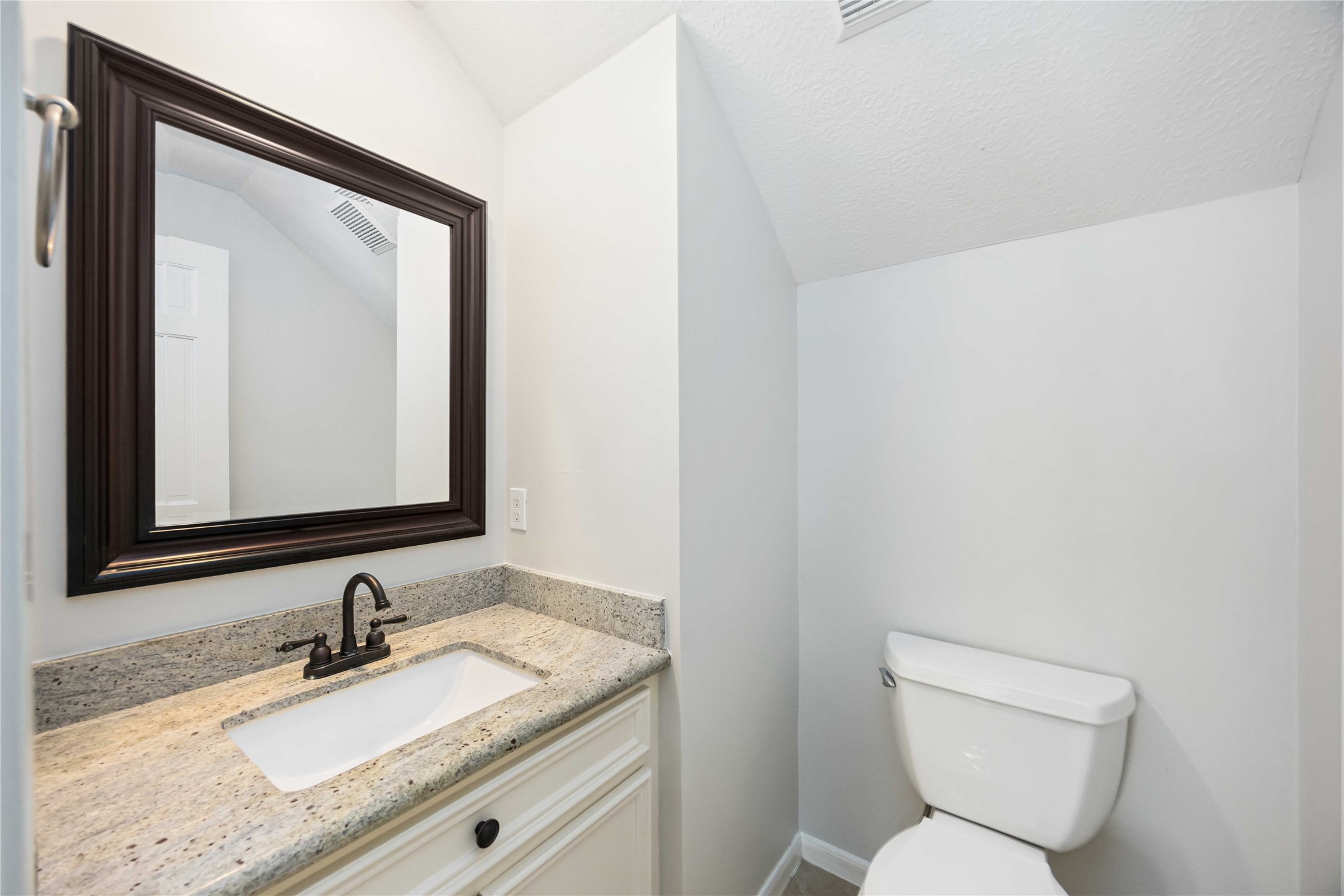 5211 Gladehill Drive Property Photo 26