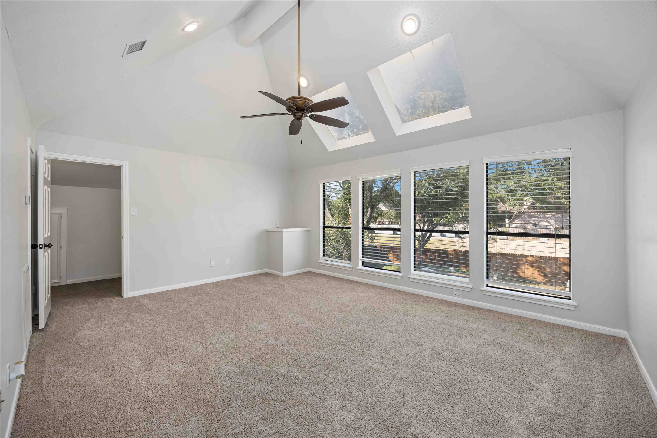 5211 Gladehill Drive Property Photo 27