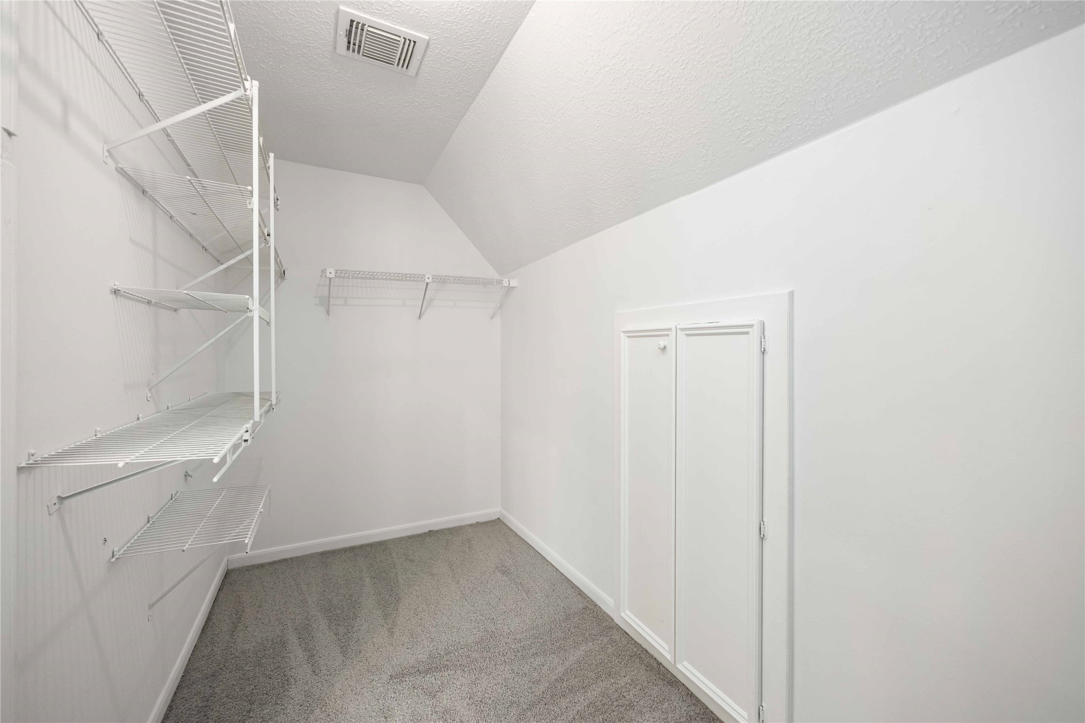 5211 Gladehill Drive Property Photo 40