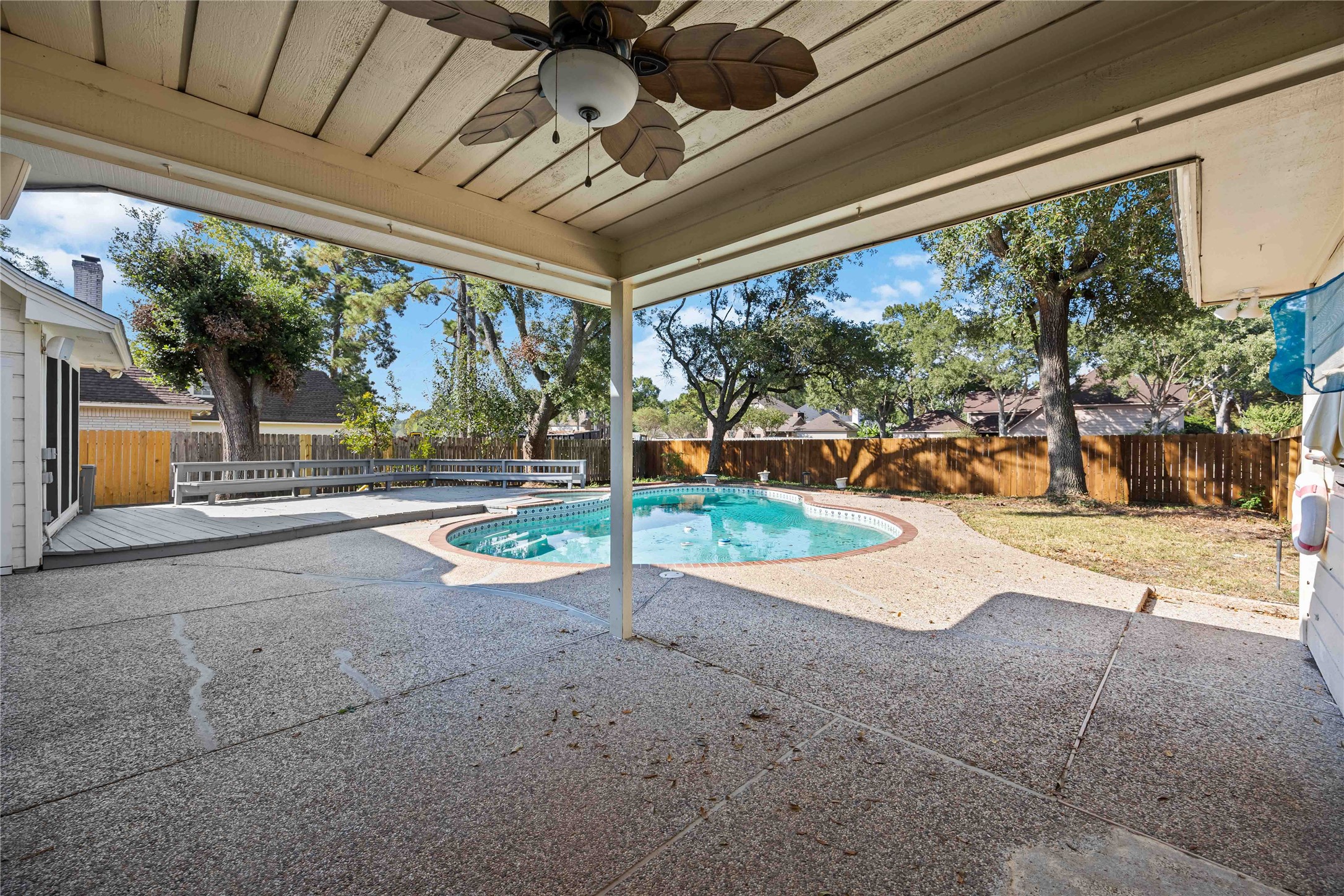 5211 Gladehill Drive Property Photo 44