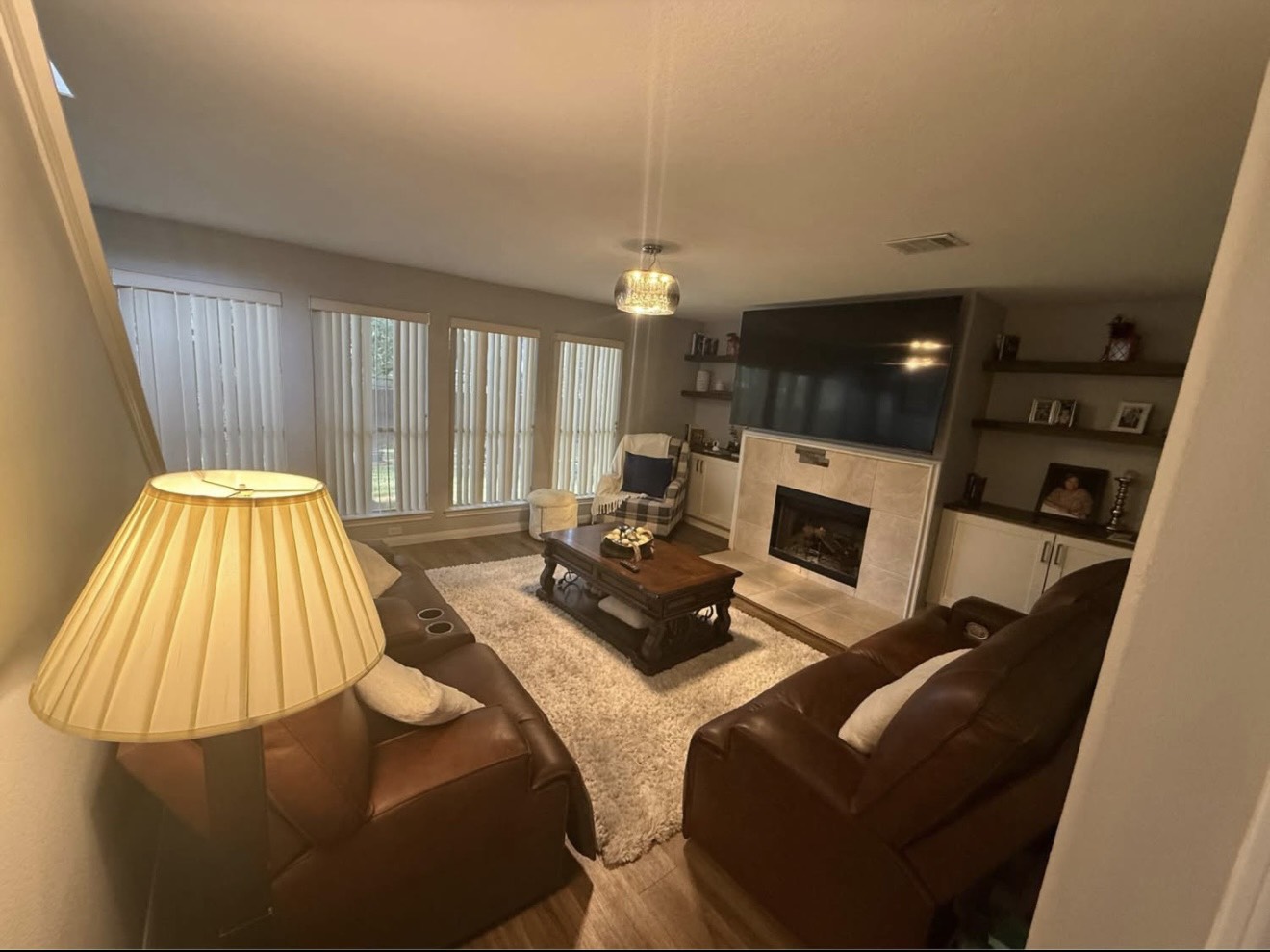 3618 Windhill Lane Property Photo 3