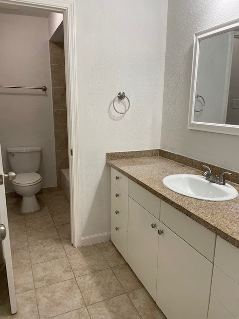 12622 Ashford Meadow Drive B Property Photo 9