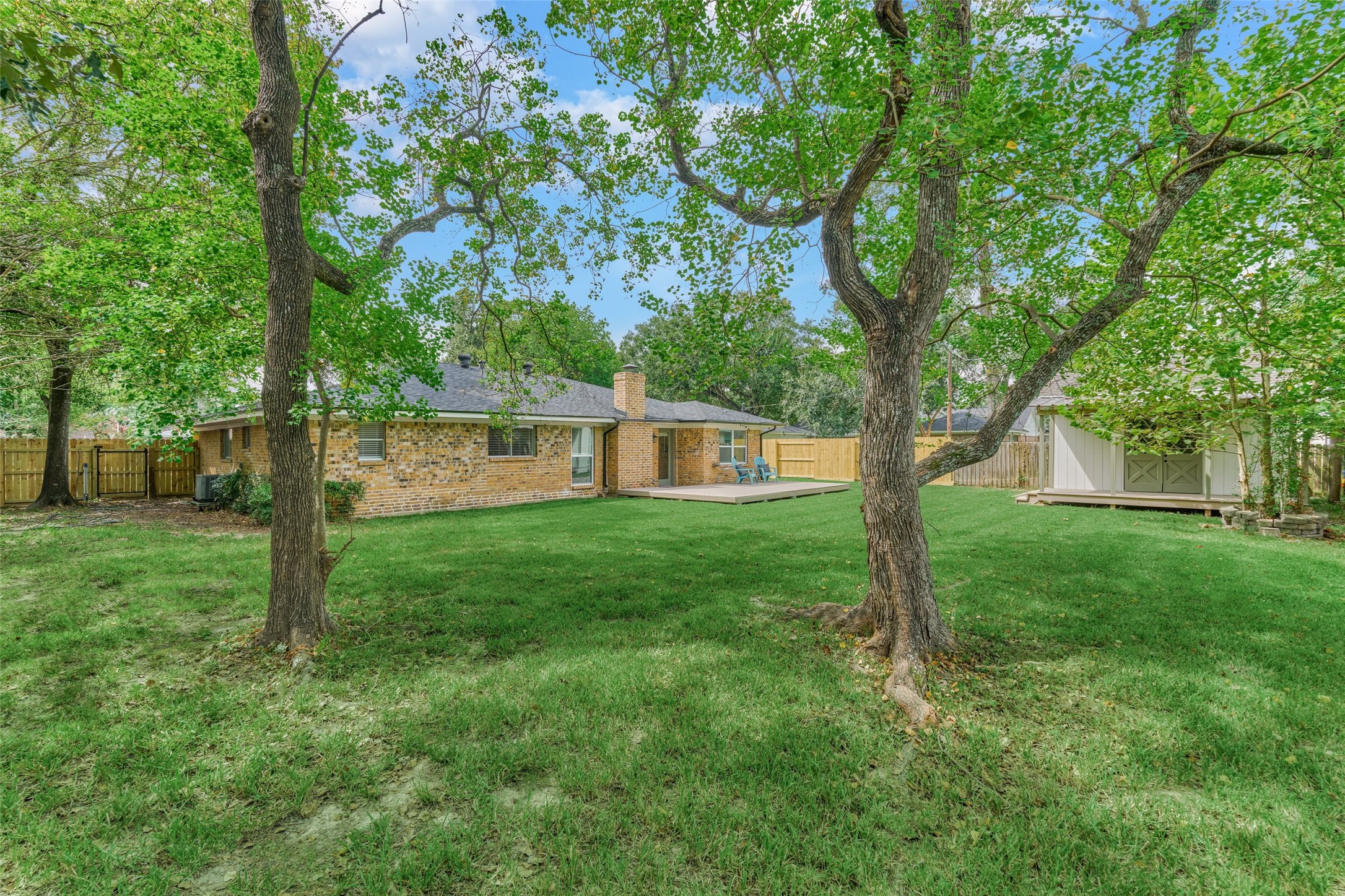 307 Robinwood Drive Property Photo 21