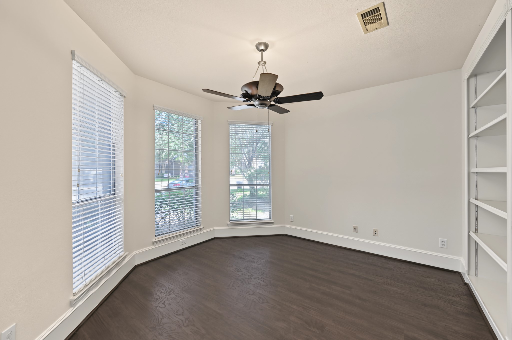 3314 Legends Mist Drive Property Photo 6