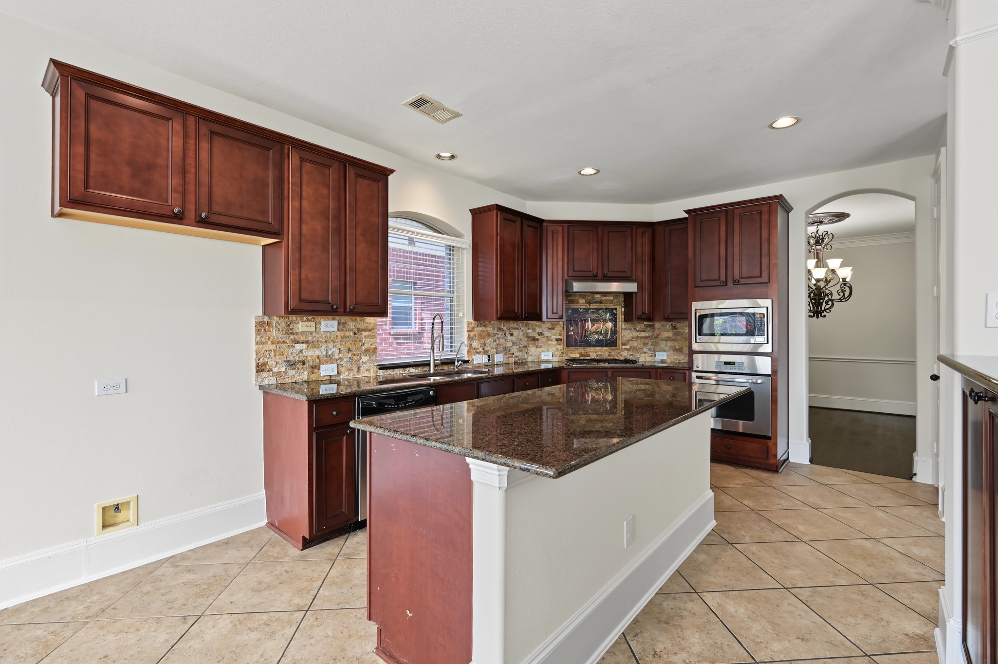 3314 Legends Mist Drive Property Photo 16