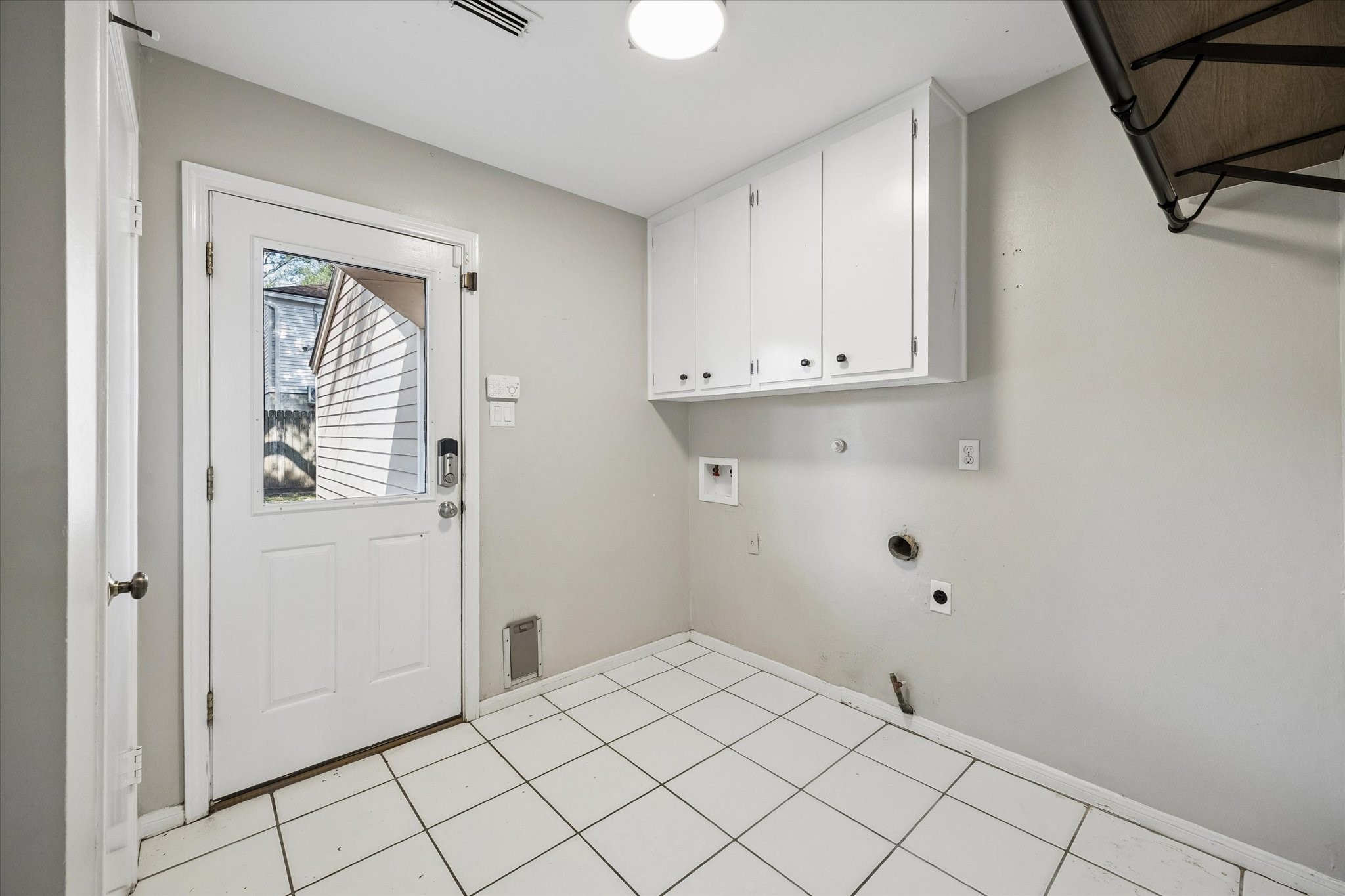 2731 Stetson Lane Property Photo 17