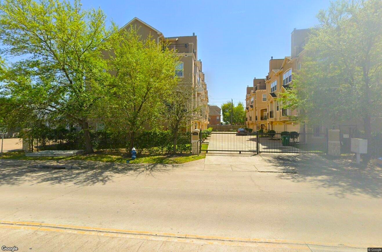 5615 Winsome Villas Lane H Property Photo 1