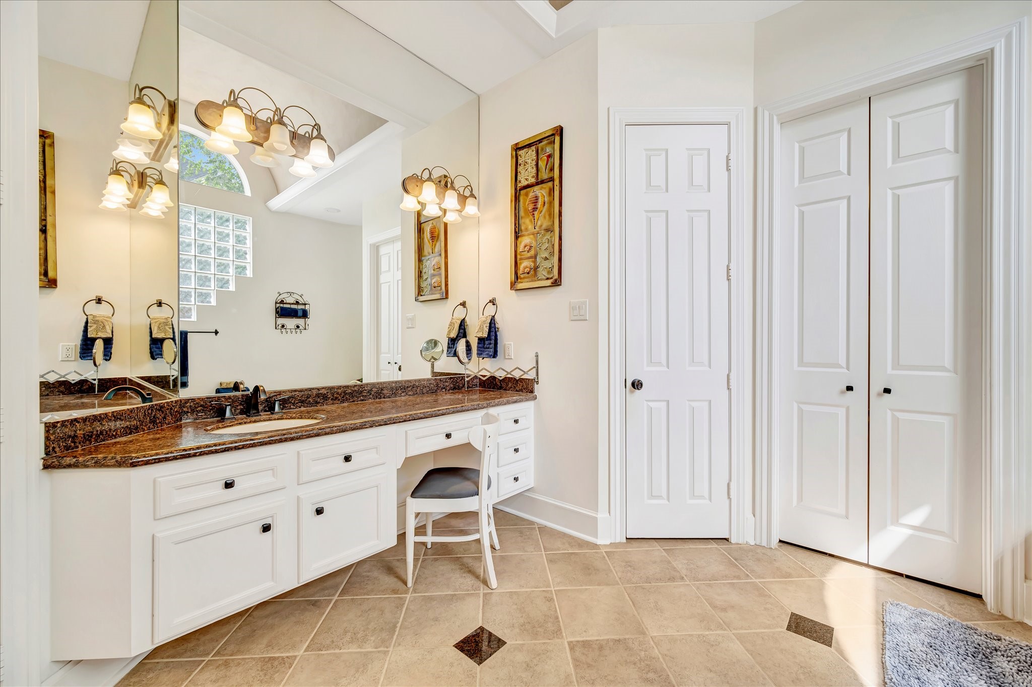 3719 Fall Grove Court Property Photo 38