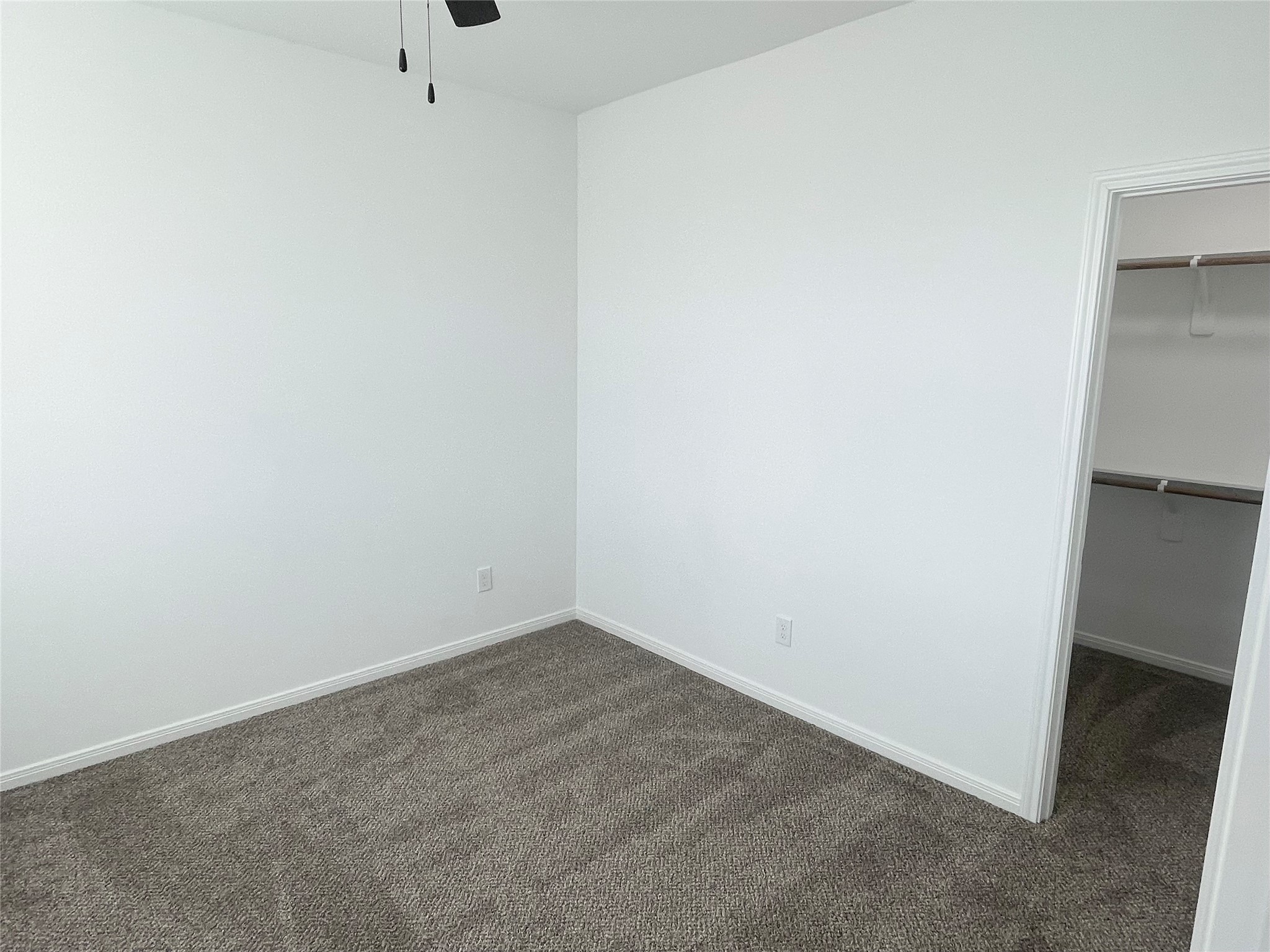 802 W Loop Property Photo 10