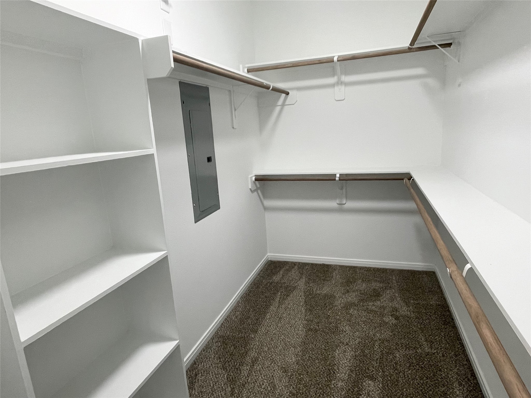 802 W Loop Property Photo 17