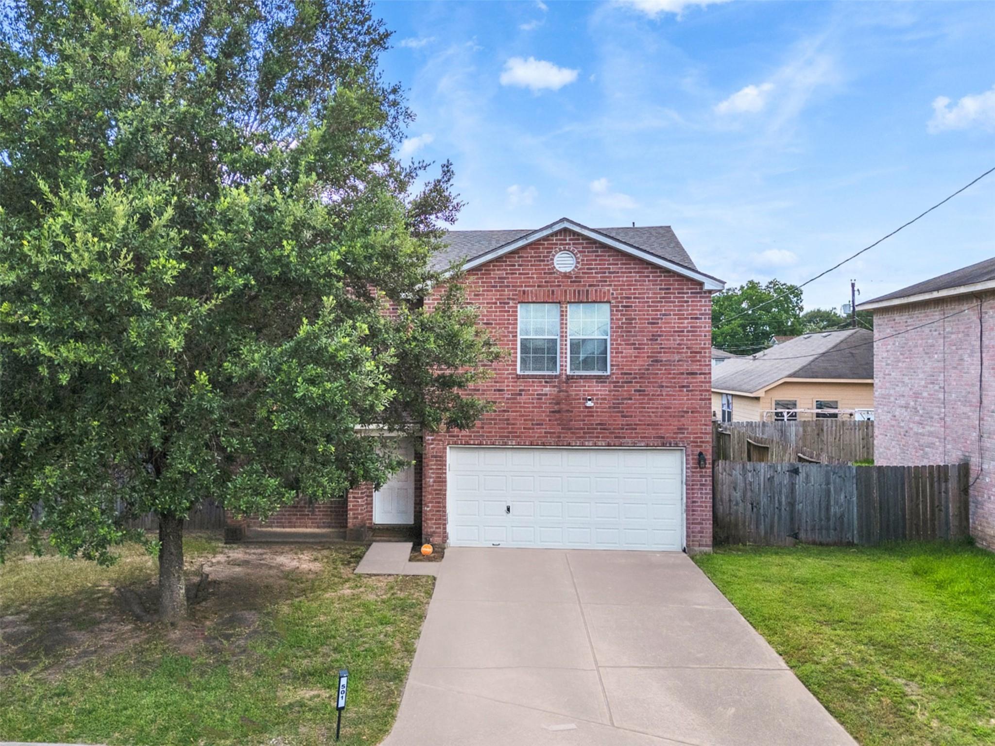 501 Pine Cluster Court, Conroe TX 77301 Property Photo 1