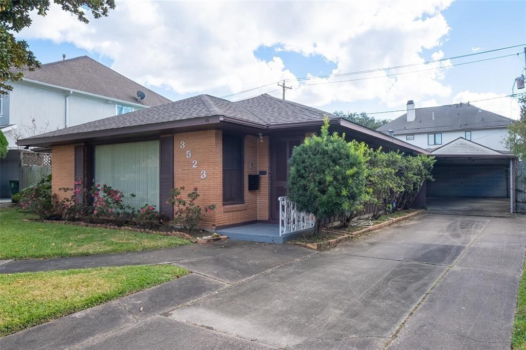 3523 Glen Haven Boulevard Property Photo 1