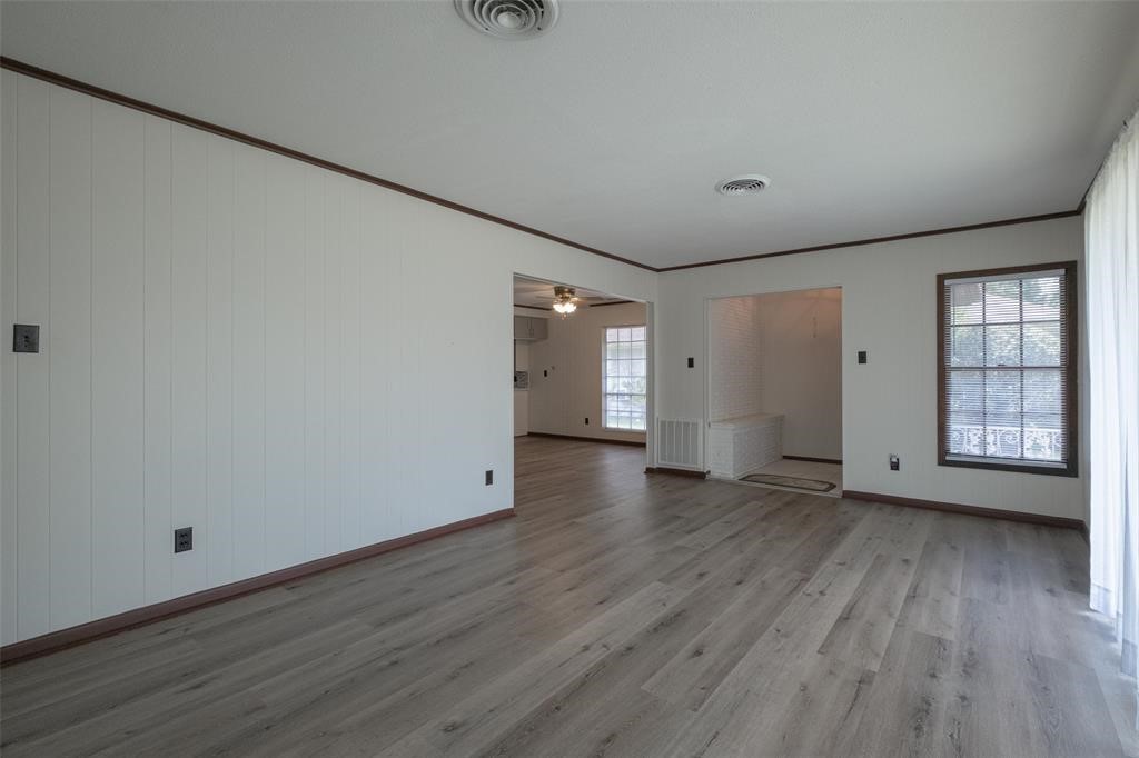 3523 Glen Haven Boulevard Property Photo 3