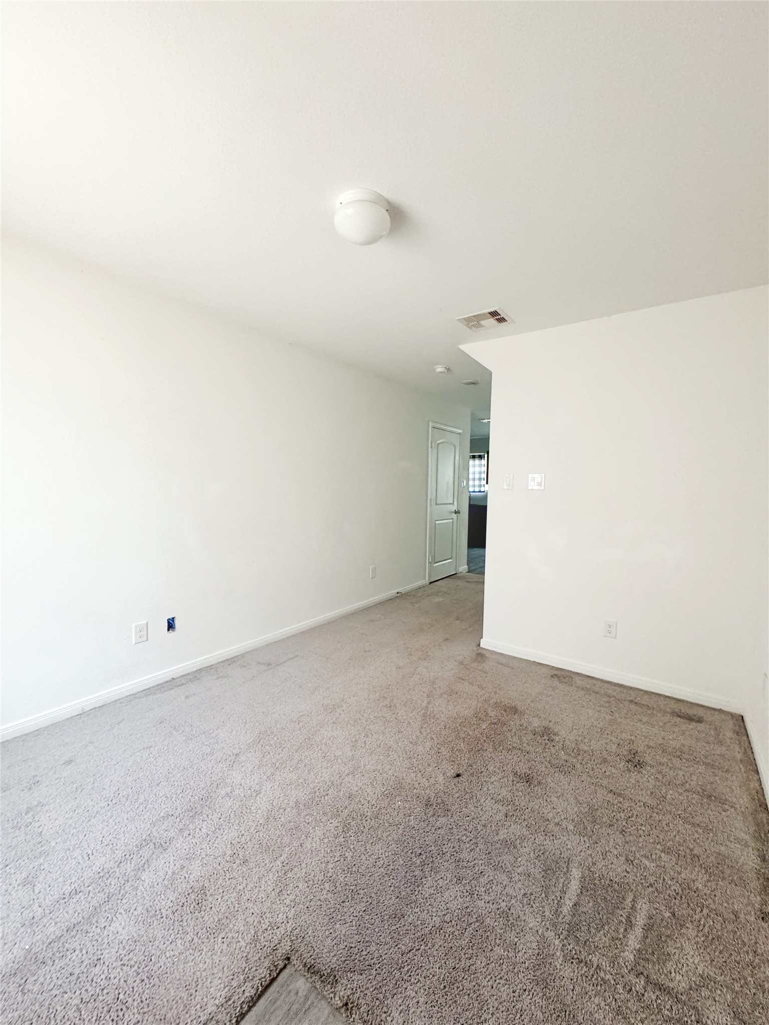 245 Water Oak Property Photo 4