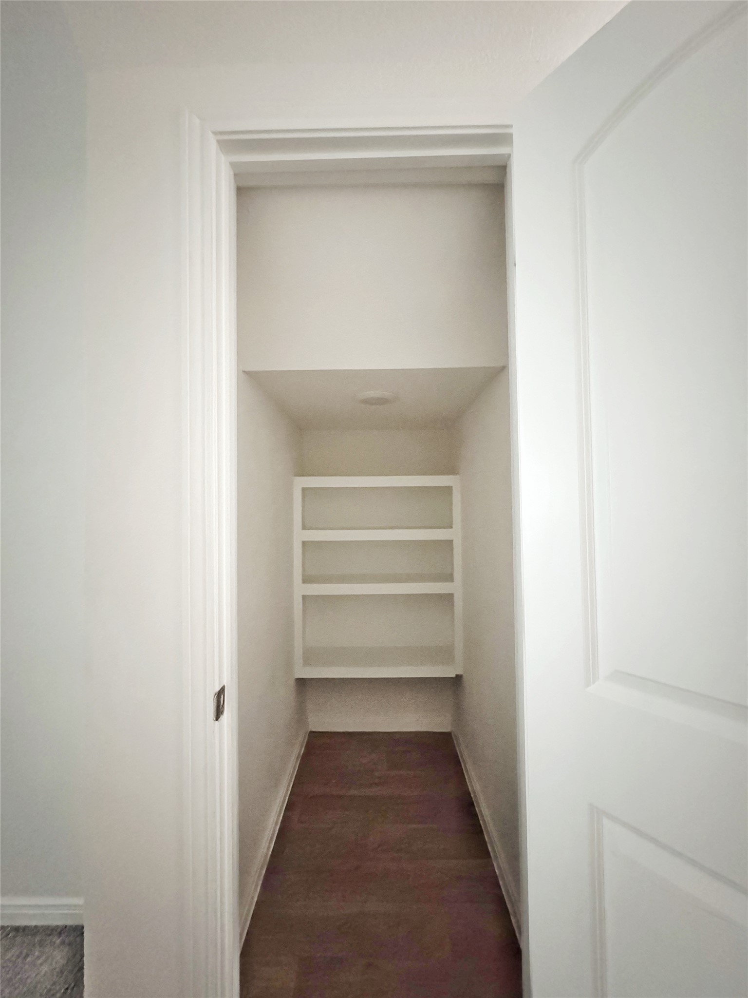245 Water Oak Property Photo 8