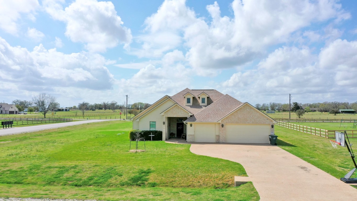 7386 Garrison Creek Drive Property Photo 1