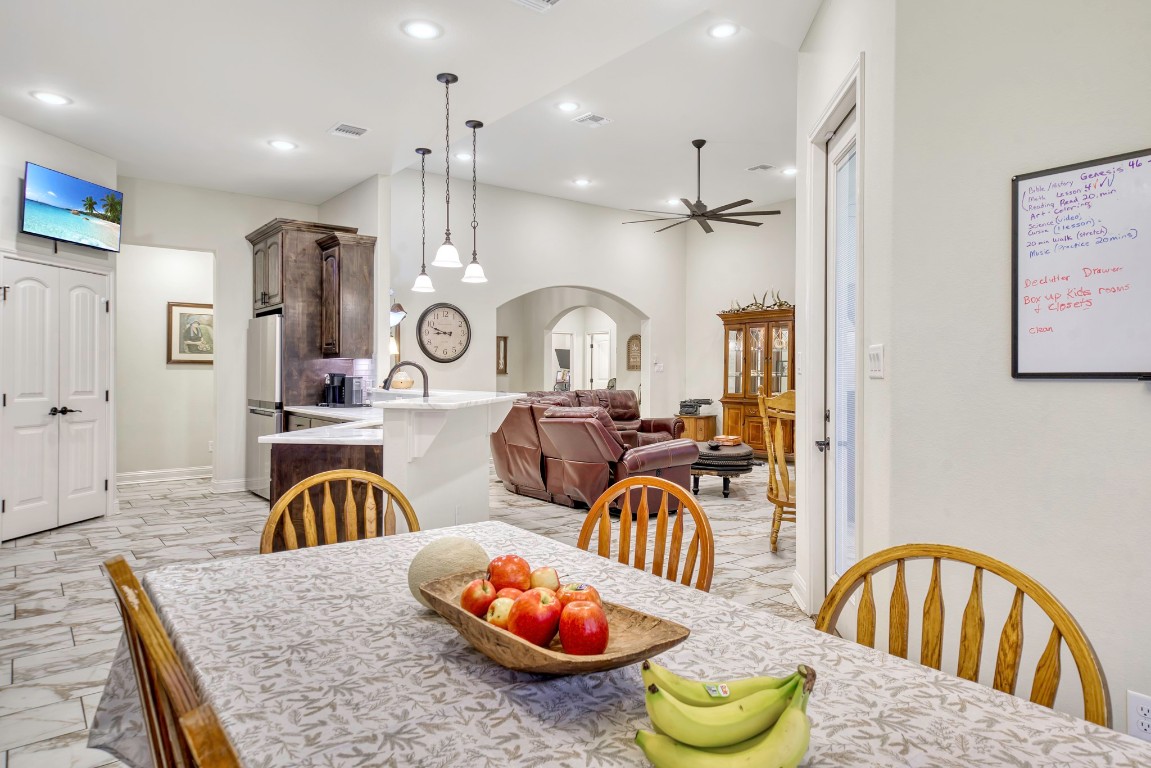 7386 Garrison Creek Drive Property Photo 8