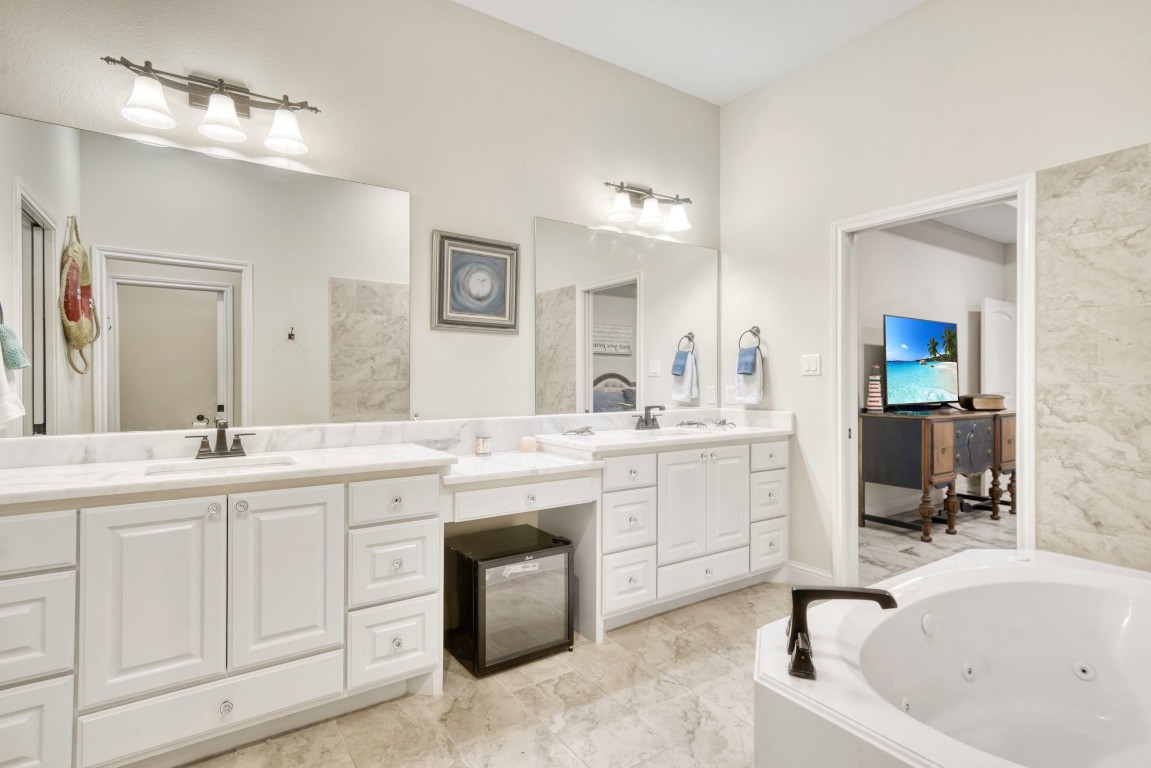 7386 Garrison Creek Drive Property Photo 13