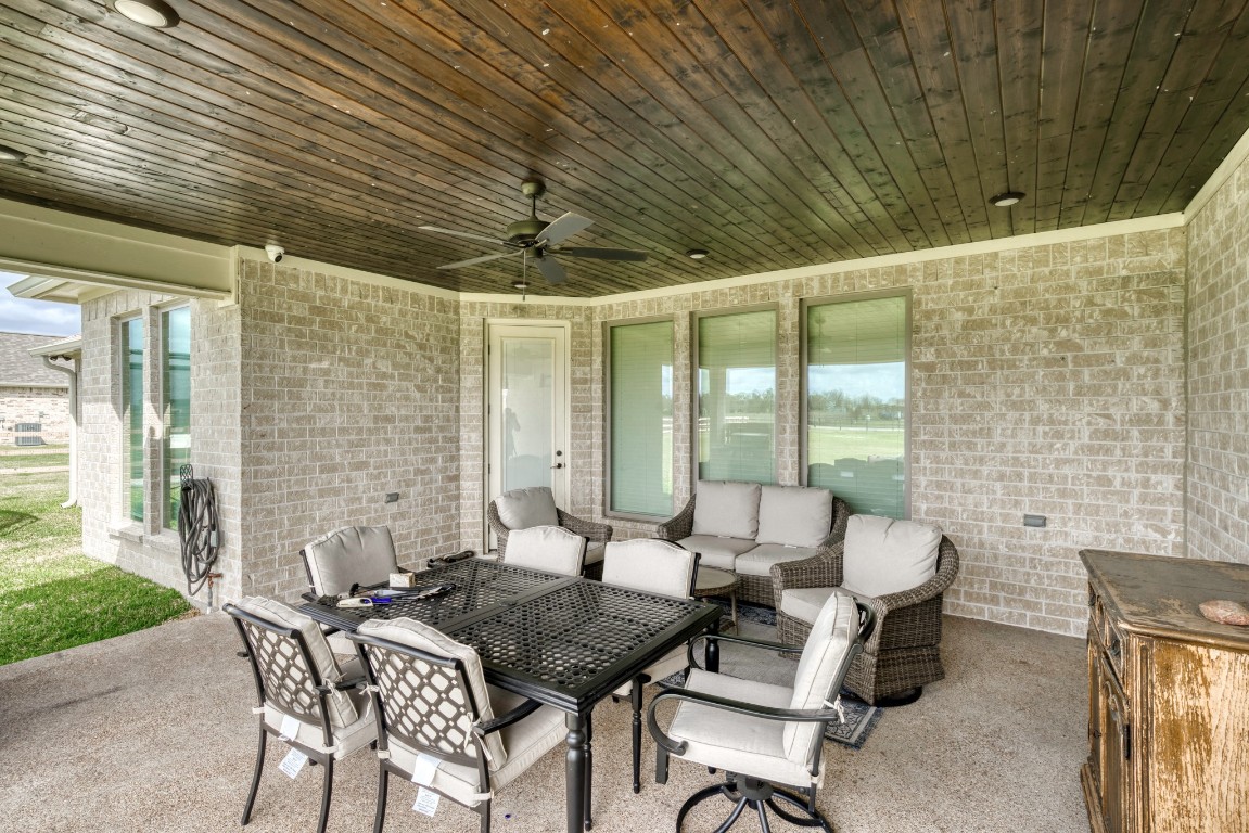 7386 Garrison Creek Drive Property Photo 30