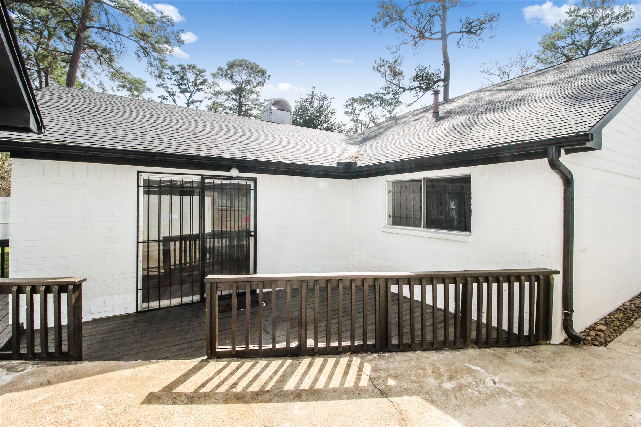 10322 Nold Drive Property Photo 16