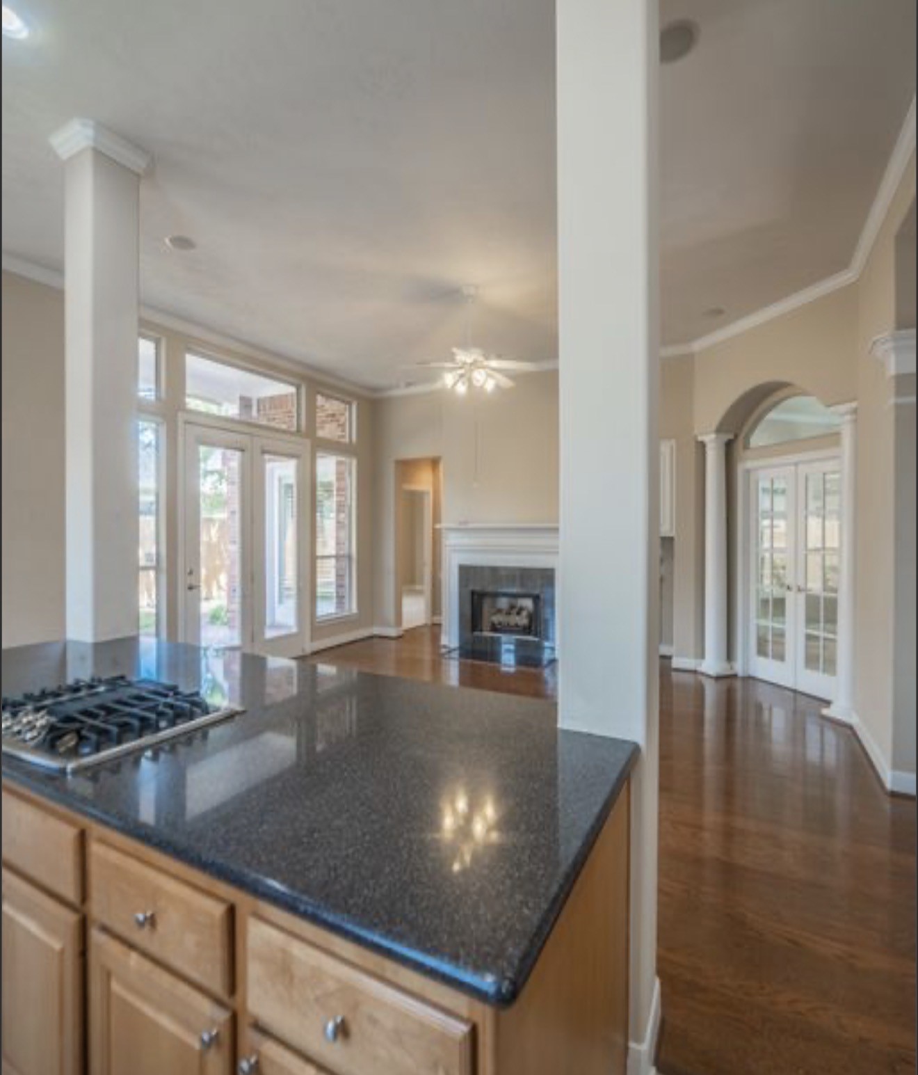5019 Shining Creek Ct Property Photo 7