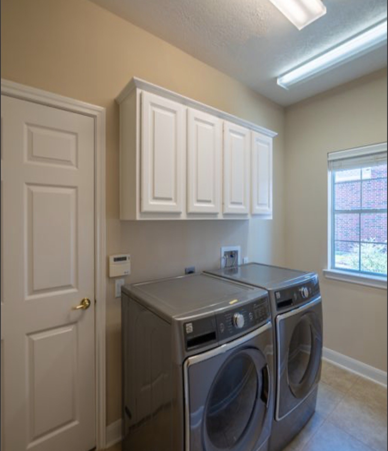 5019 Shining Creek Ct Property Photo 14