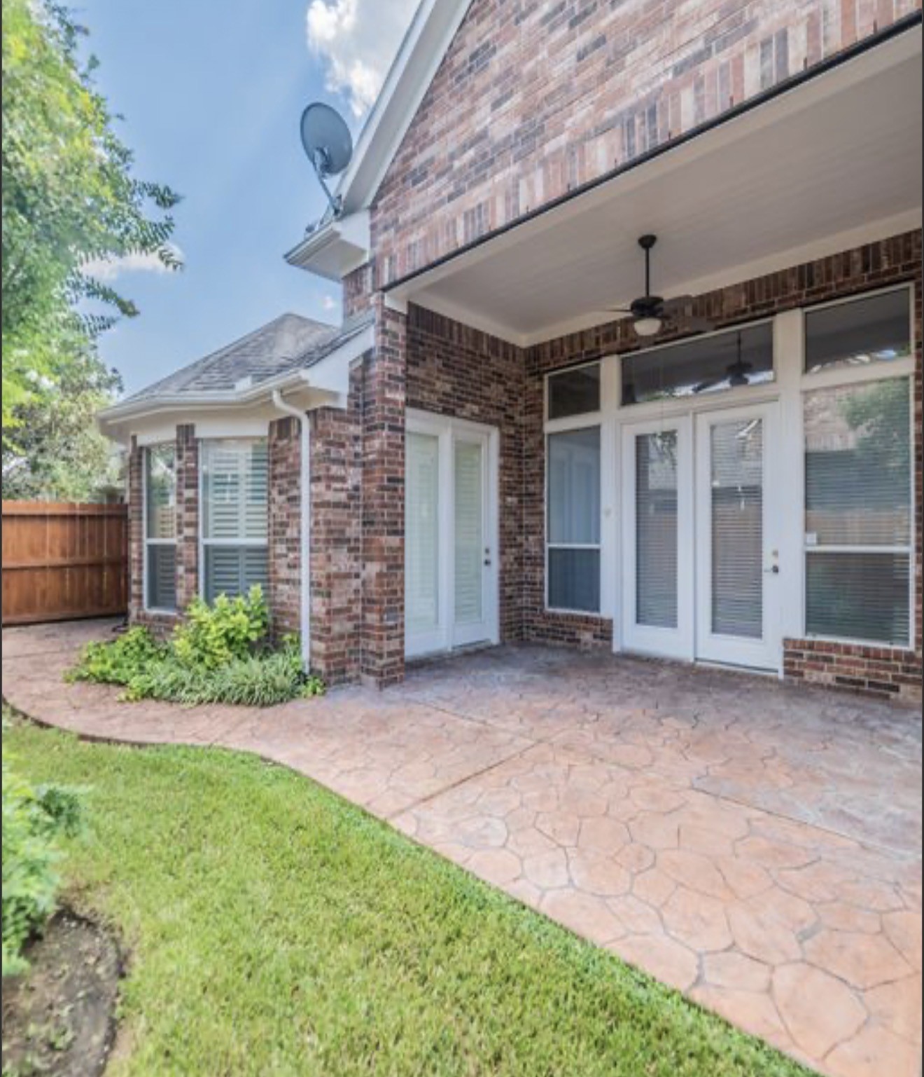 5019 Shining Creek Ct Property Photo 17