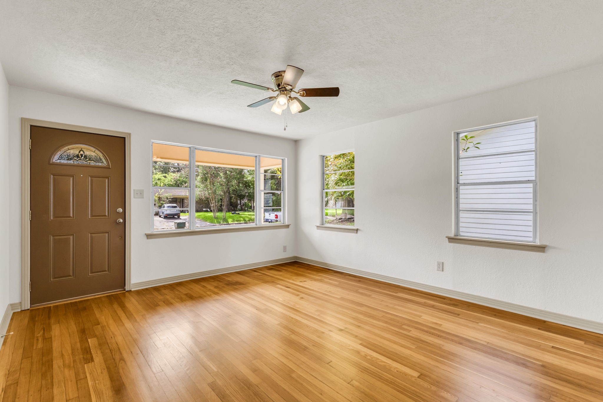 695 Callaway Drive Property Photo 11